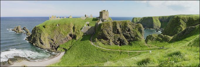 Dunnottar Castle  near Stonehaven  Aberdeenshire Scotland