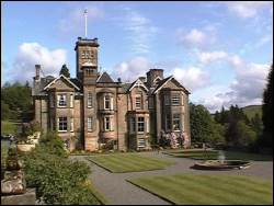 Auchen Castle