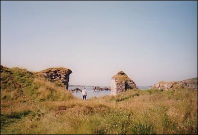 Dunyvaig Castle