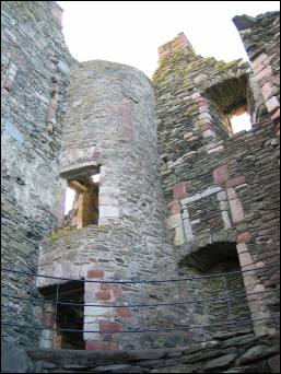 Lochranza Castle