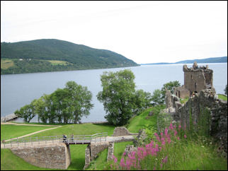 Photo of Urquhart Castle